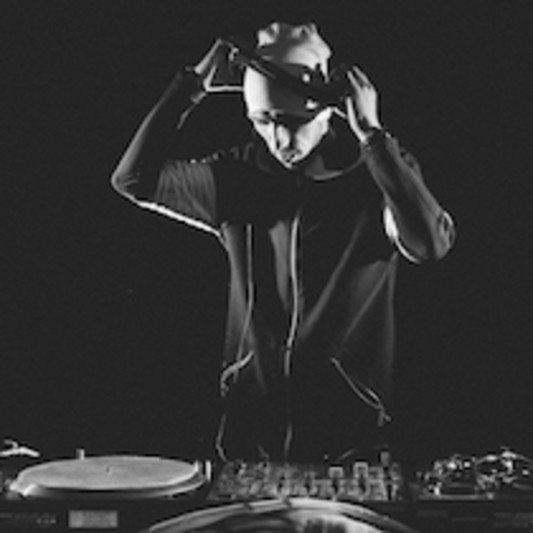 Ilya Gushin on SoundBetter