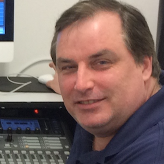 Dave Felstead over hill studio on SoundBetter