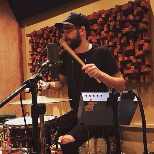 Stefan Tavares on SoundBetter