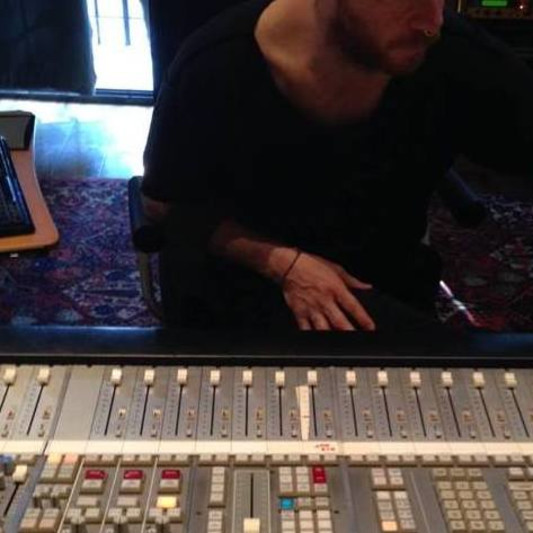Stefano Moretti Berlin on SoundBetter