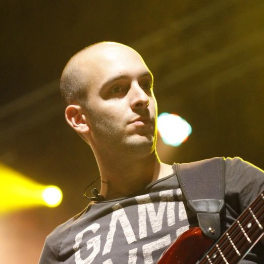 Santiago Velez on SoundBetter