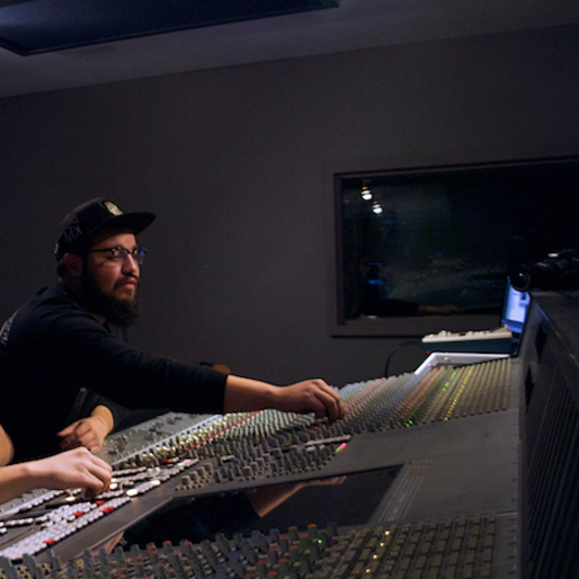 Manuel Soto on SoundBetter