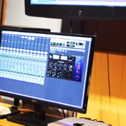 Engineer Malik on SoundBetter
