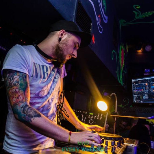 Nicolas Sthamar (Nikkie) on SoundBetter