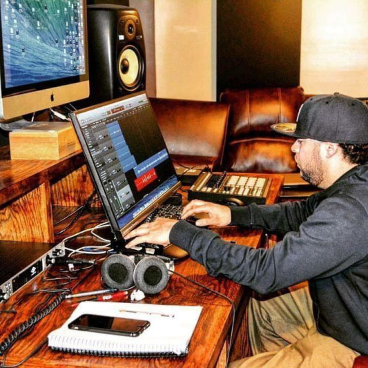 Tone At MixClubStudios on SoundBetter