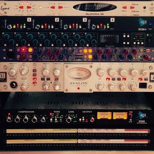 Mama Records on SoundBetter