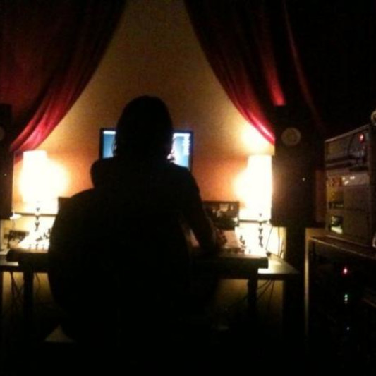 Comfort Music on SoundBetter