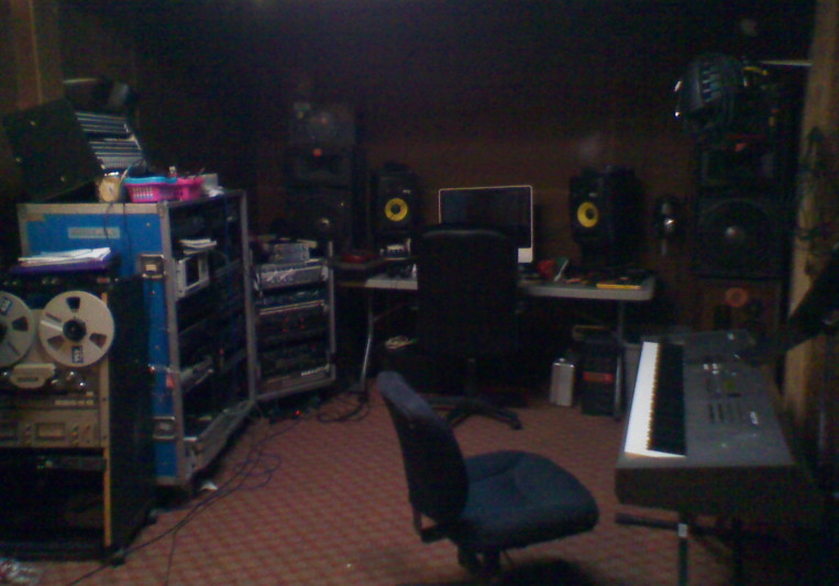 la rehearsal professional studios on SoundBetter
