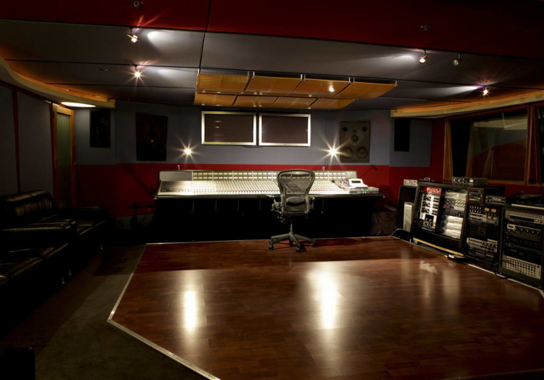 REC Studios on SoundBetter