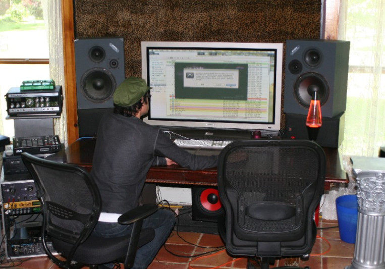 Leopard Studios on SoundBetter
