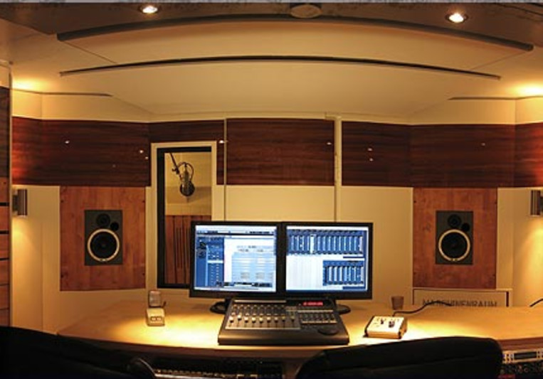 Periscope Studios on SoundBetter