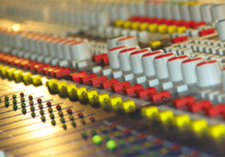 Wolfram Kleiner Musikproduktion on SoundBetter
