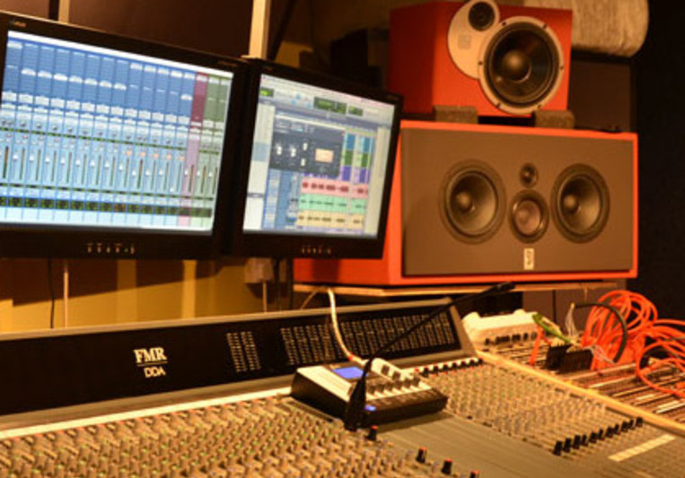 Max Hodges on SoundBetter