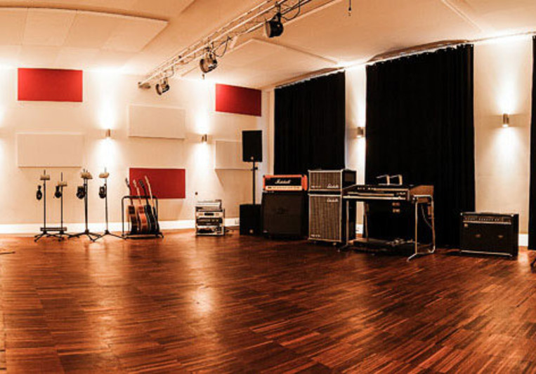 Elevate Studios on SoundBetter