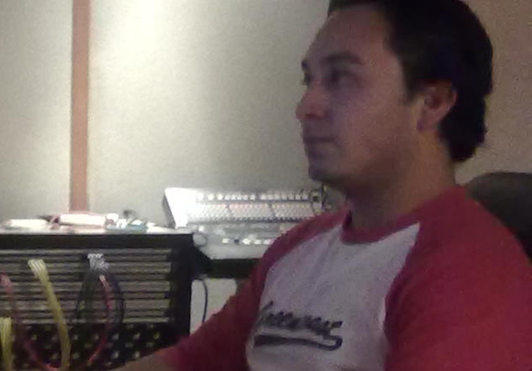 Roberto saldivar on SoundBetter