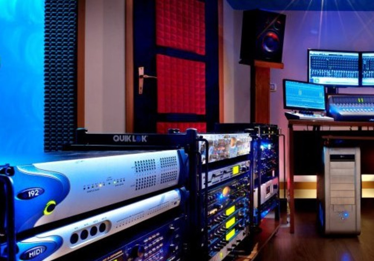 Roberto Savelli - OroVivo Recordings & Mastering Facility on SoundBetter