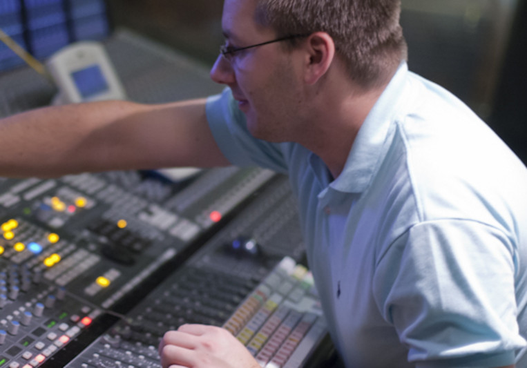 Black Cat Studio on SoundBetter
