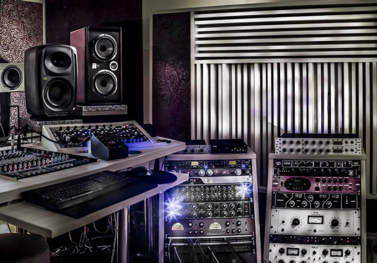 SUPERSOUL STUDIO on SoundBetter
