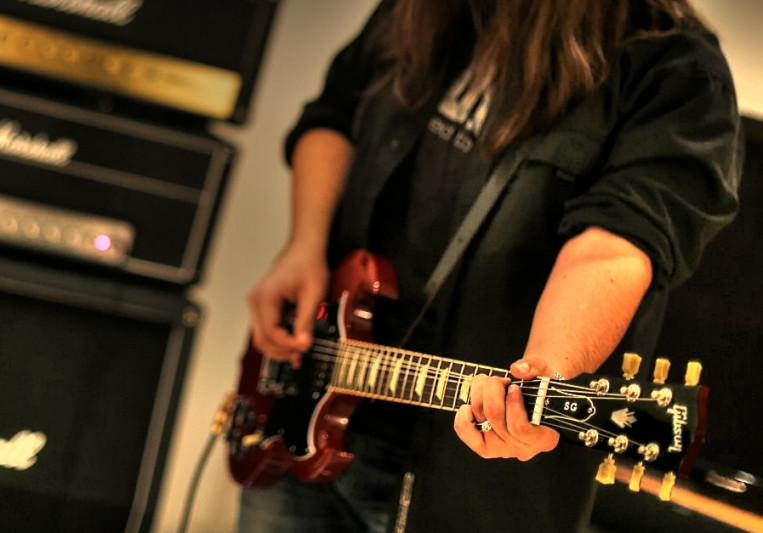 Dmytro Ignatov on SoundBetter