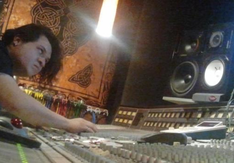 O.P. Engineer/Mixer based in NYC on SoundBetter