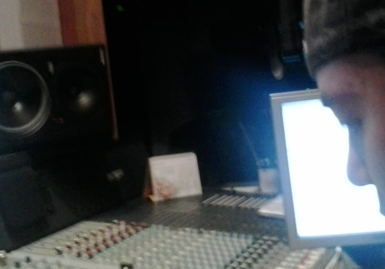 TO MIX STUDIO on SoundBetter