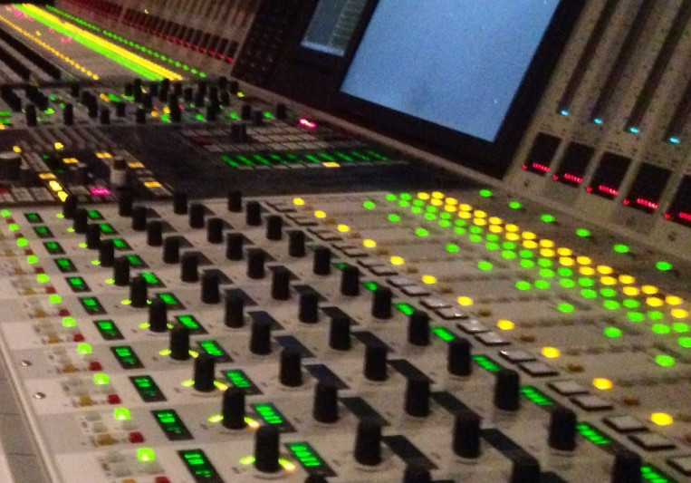 Master Fade Music on SoundBetter