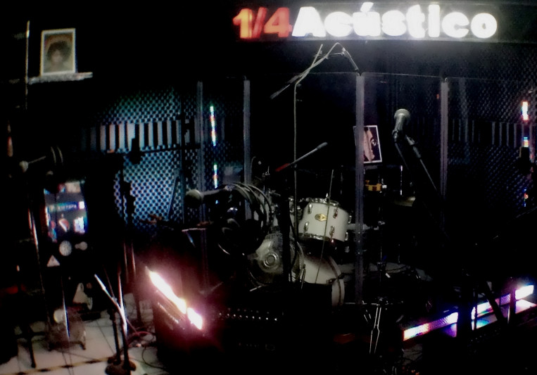 1/4Acústico on SoundBetter