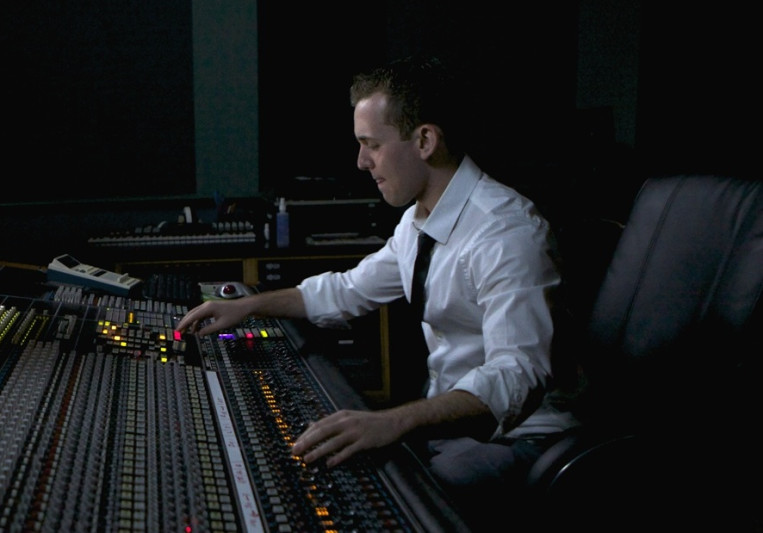 Jason Moss on SoundBetter