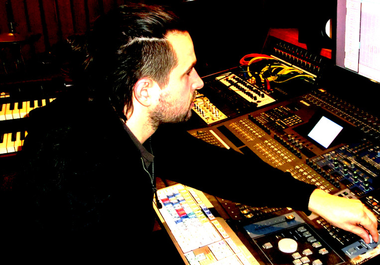 Anze Iglicar on SoundBetter