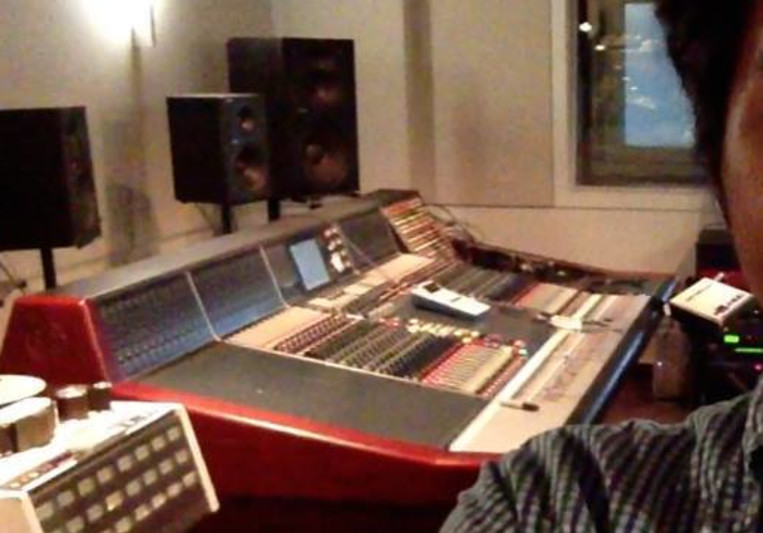 Sutan Antonius on SoundBetter