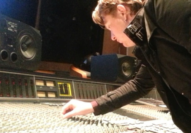 Guy Cooper / Serotonin on SoundBetter