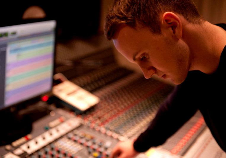 Jasper Dent on SoundBetter