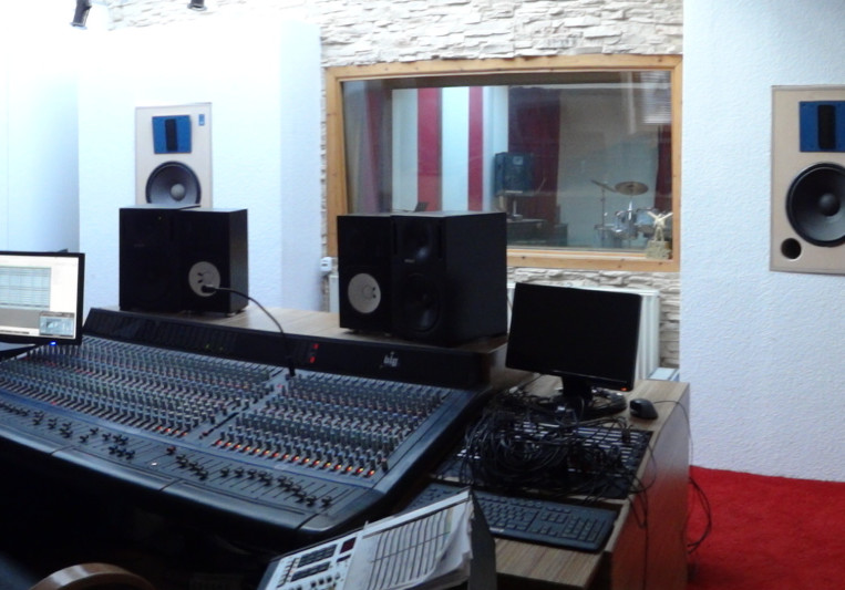 Big House Studios on SoundBetter