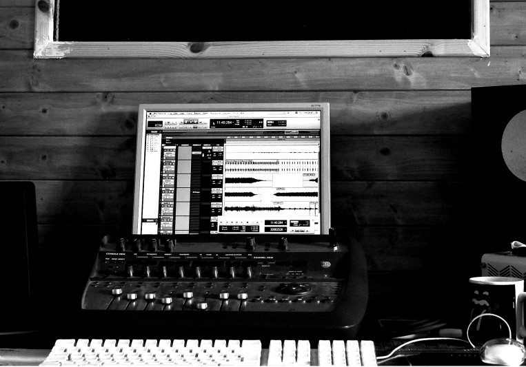 Raighes Factory on SoundBetter