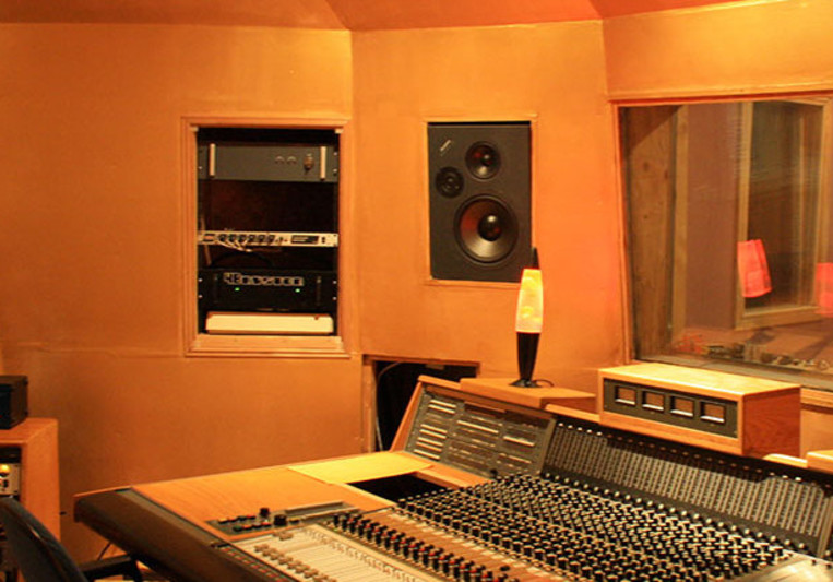 Alchemy Sound Studios on SoundBetter