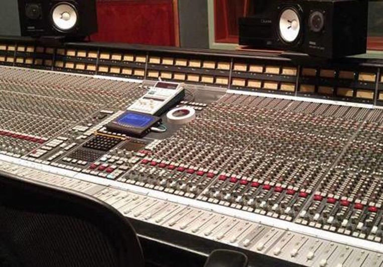 Jerred. on SoundBetter