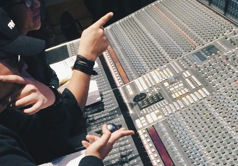 AJ on SoundBetter