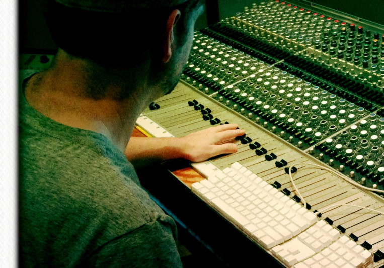 Robin Ball on SoundBetter