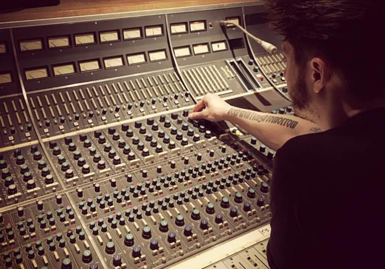 Adam Tilzer on SoundBetter