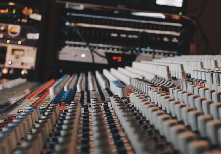 Justin Abel on SoundBetter