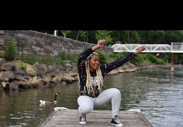 Loloree on SoundBetter
