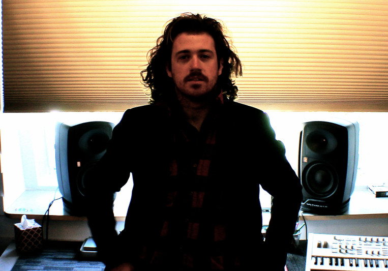 Dusty moon on SoundBetter
