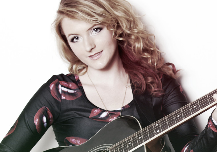 Belle Rousse on SoundBetter