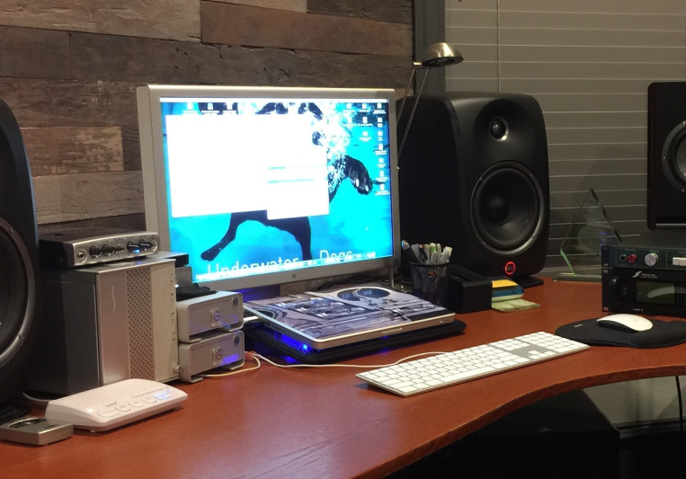 Kenneth "Pooch" Van Druten on SoundBetter