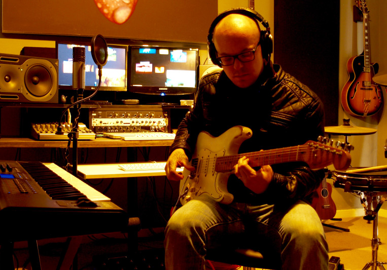 Josh Thatcher on SoundBetter