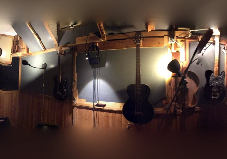 ScratchBuilt Studios on SoundBetter