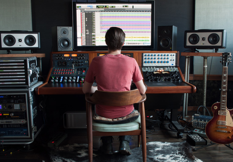 Evan Bradford // Mixtown USA on SoundBetter