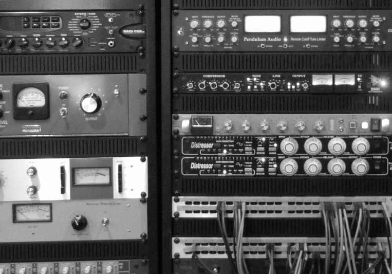 Alpine Red on SoundBetter