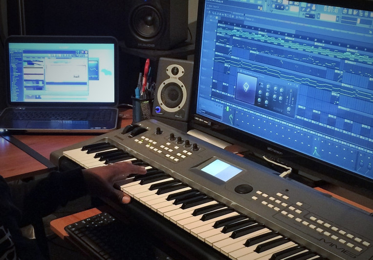 Gudfella Studios on SoundBetter