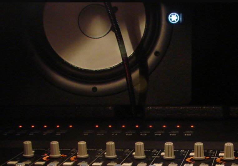 EMG Studios on SoundBetter